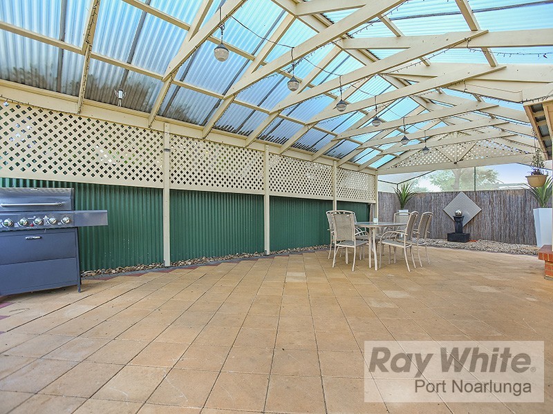 18 Cameron Road, Aldinga Beach SA 5173