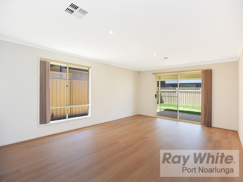 26 Cook Street, Seaford Meadows SA 5169