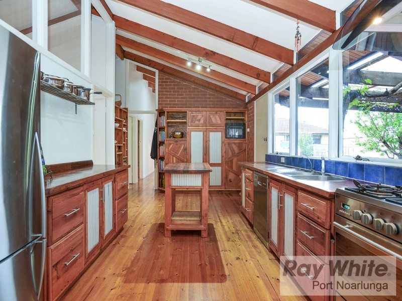 108 Albany Avenue, Port Noarlunga South SA 5167