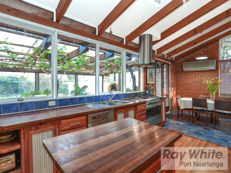 108 Albany Avenue, Port Noarlunga South SA 5167