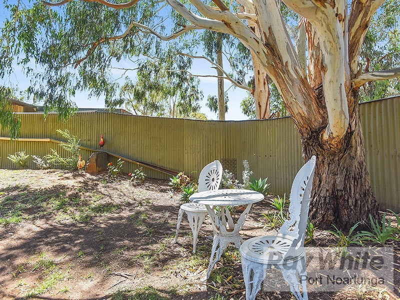 102 Education Road, Onkaparinga Hills SA 5163