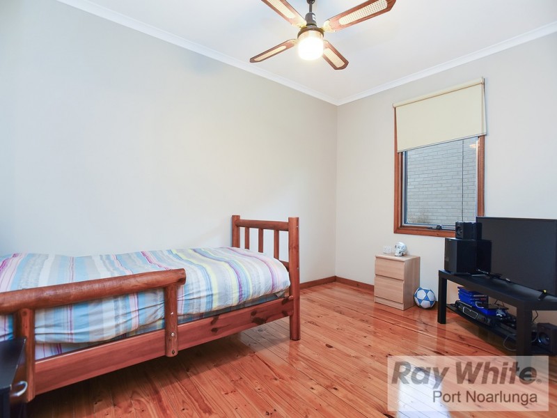 18 Kantalpa Grove, Morphett Vale SA 5162