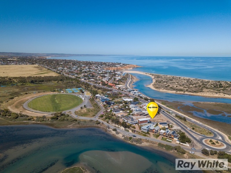 8 Commercial Road, Port Noarlunga South SA 5167