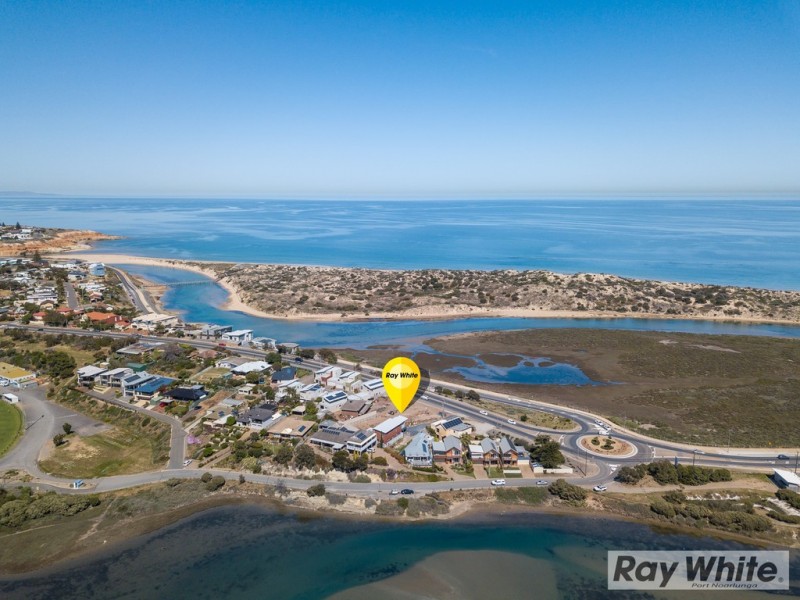 8 Commercial Road, Port Noarlunga South SA 5167