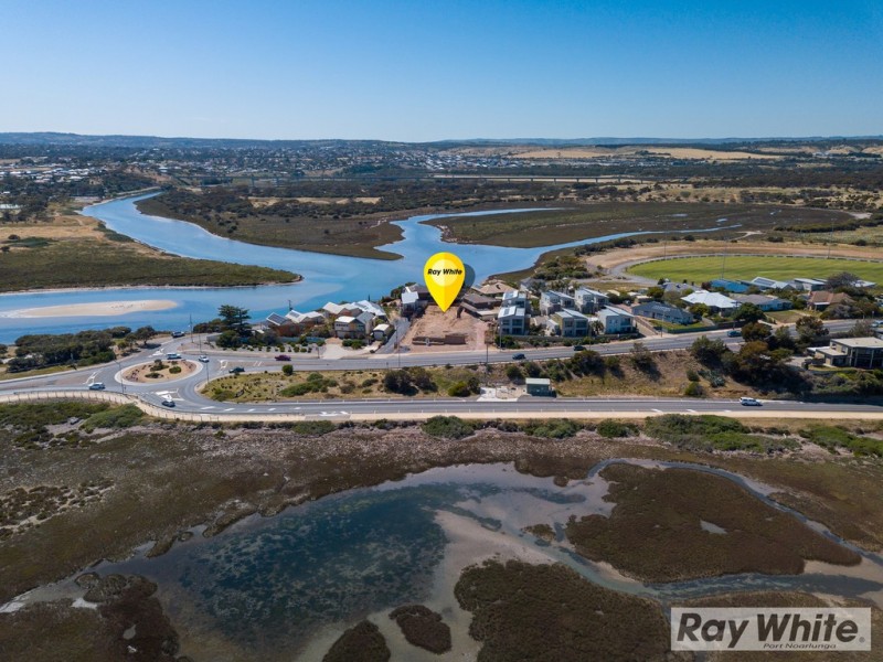 8 Commercial Road, Port Noarlunga South SA 5167