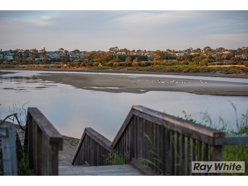 8 Commercial Road, Port Noarlunga South SA 5167