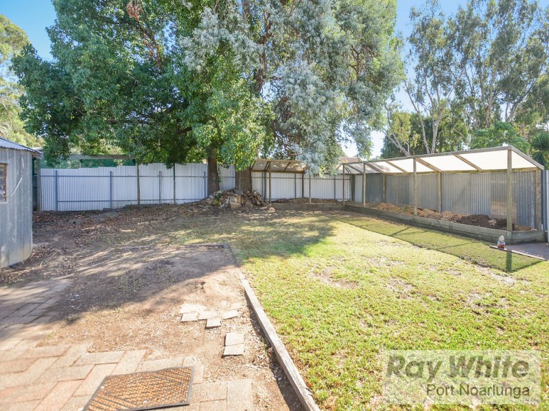 3 Paterson Drive, Hackham SA 5163