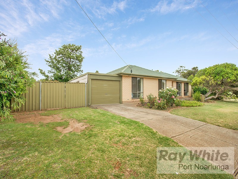 9 Helmsman Terrace, Seaford SA 5169
