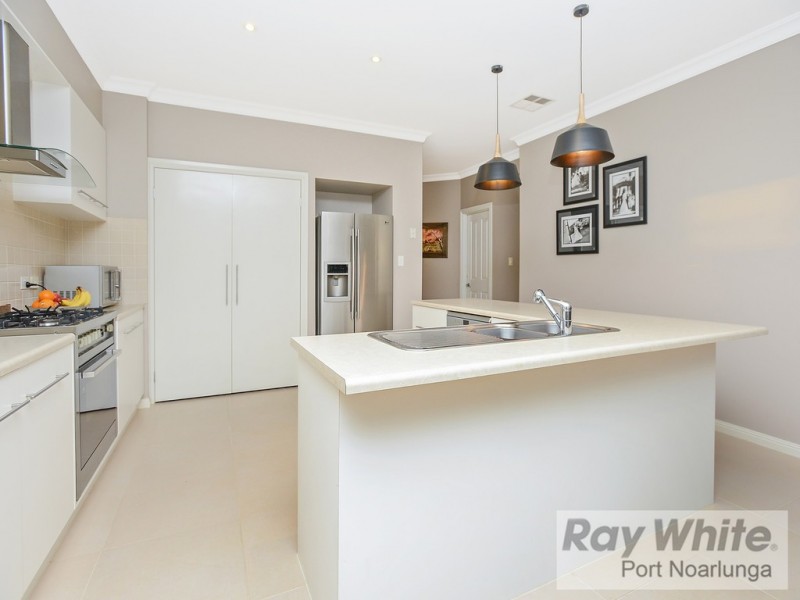 5 Scenic Drive, Old Noarlunga SA 5168