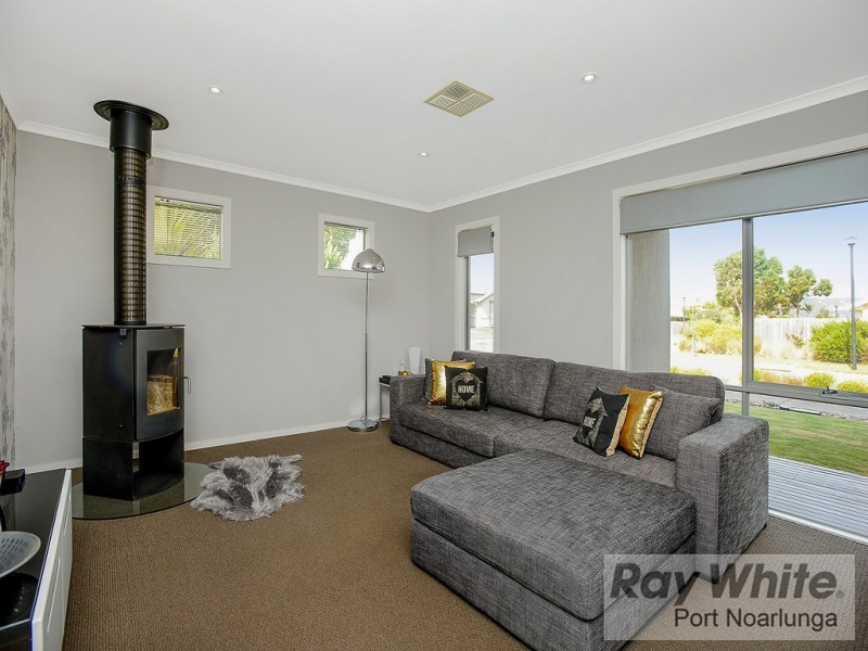 19 Offshore Avenue, Aldinga Beach SA 5173