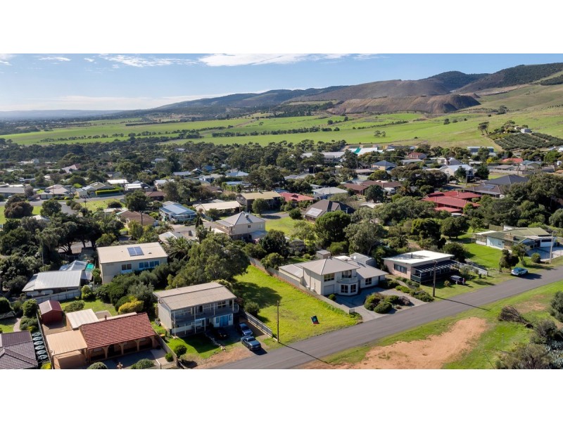 13 Esplanade, Sellicks Beach SA 5174