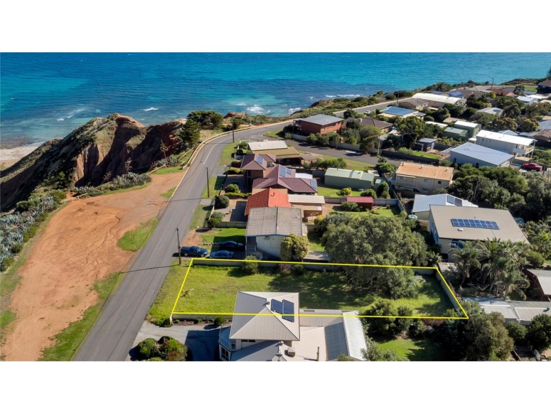 13 Esplanade, Sellicks Beach SA 5174