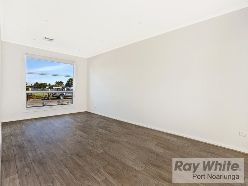 43 Kwinana Crescent, Port Noarlunga South SA 5167