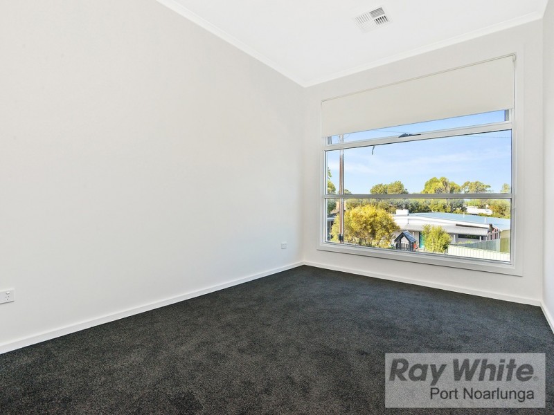 43 Kwinana Crescent, Port Noarlunga South SA 5167