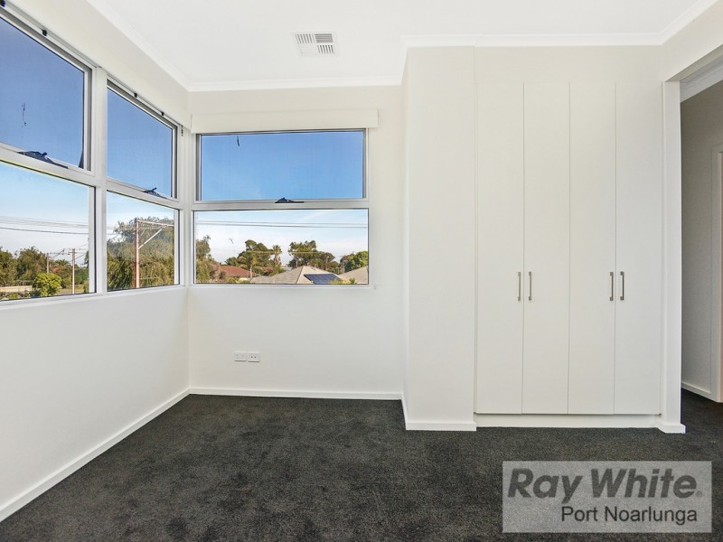 43 Kwinana Crescent, Port Noarlunga South SA 5167