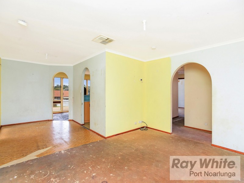5 Lorne Crescent, Huntfield Heights SA 5163
