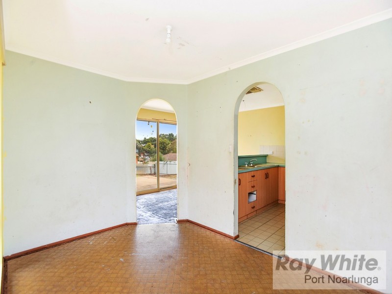 5 Lorne Crescent, Huntfield Heights SA 5163