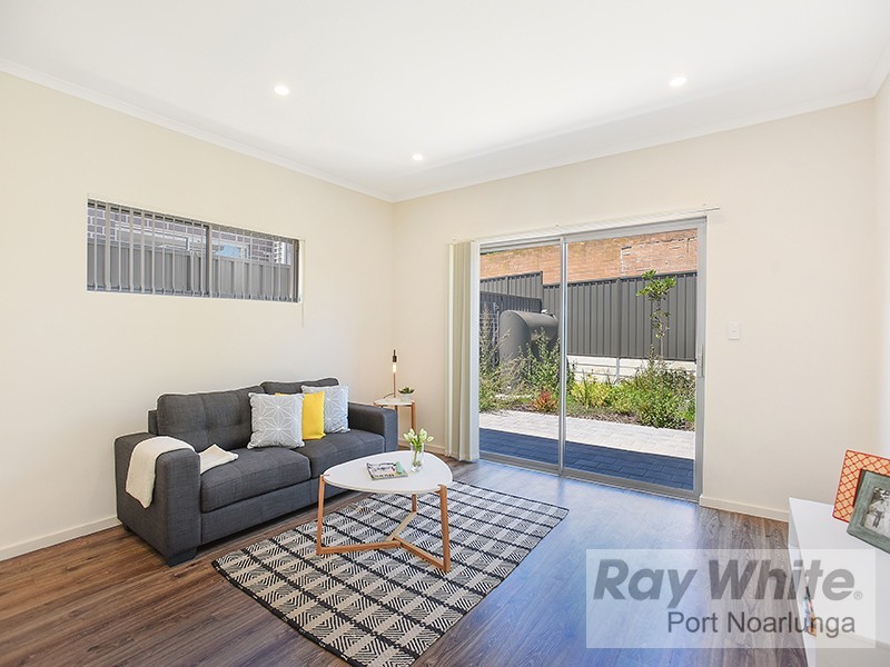 4 / 68 Gulfview Road, Christies Beach SA 5165