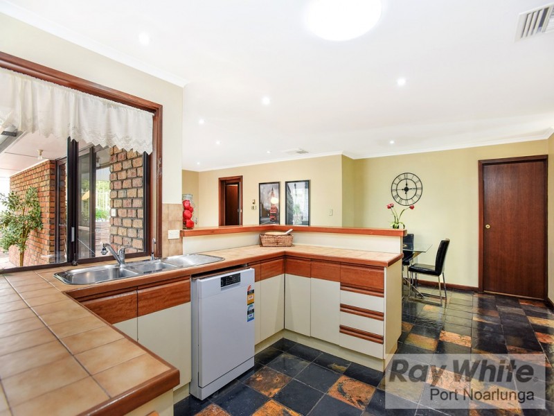 14 Wyman Way, Woodcroft SA 5162