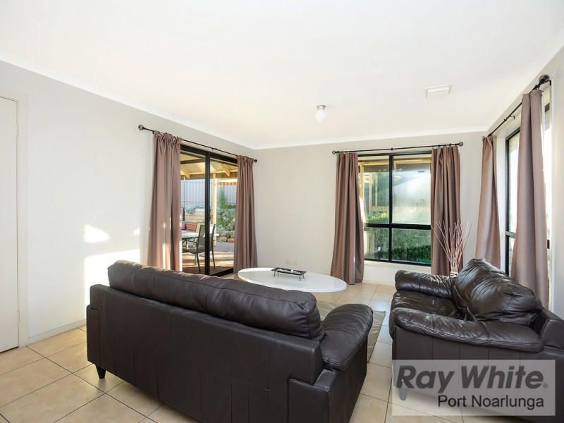 8 Torquay Drive, Seaford Rise SA 5169