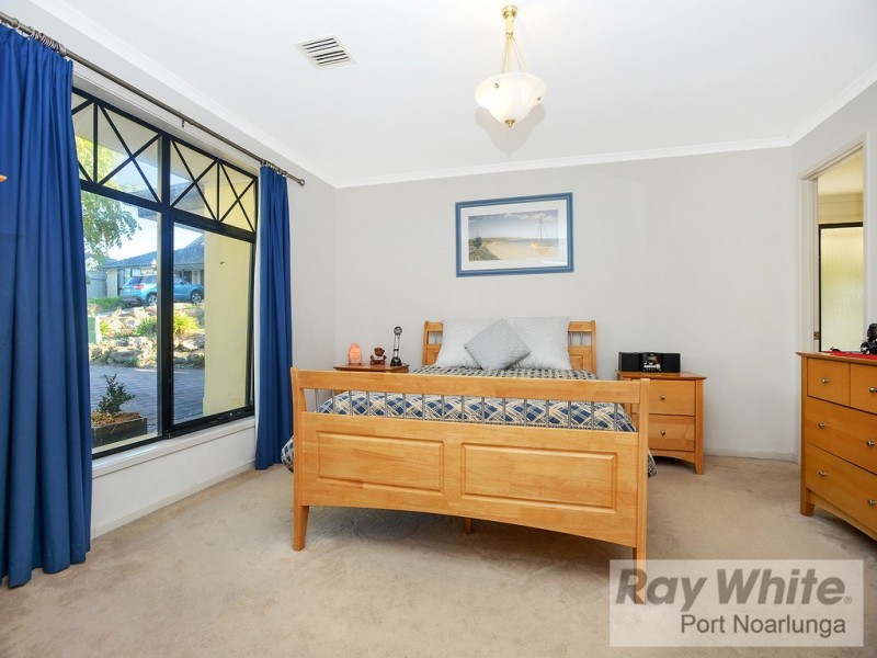 8 Torquay Drive, Seaford Rise SA 5169