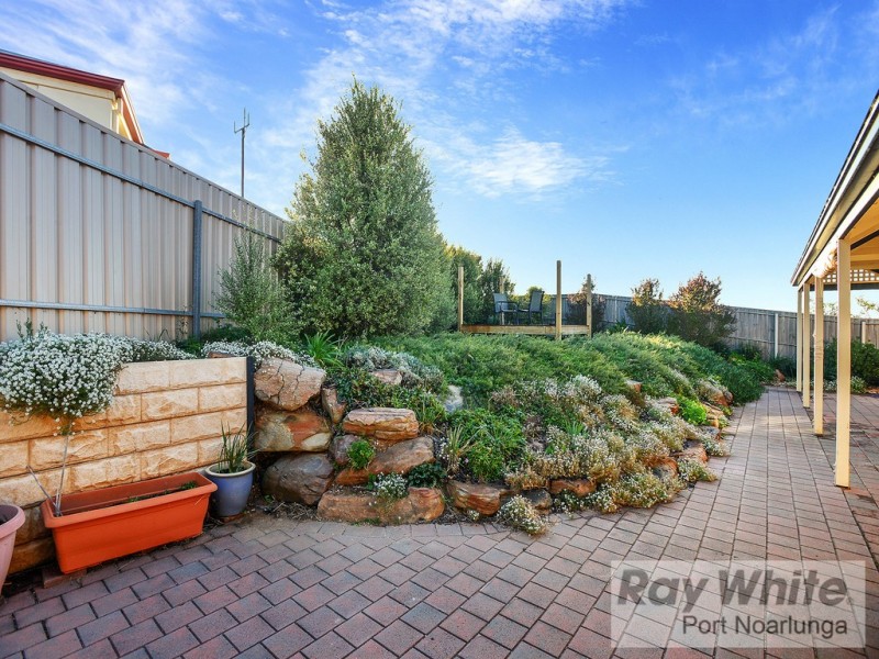 8 Torquay Drive, Seaford Rise SA 5169