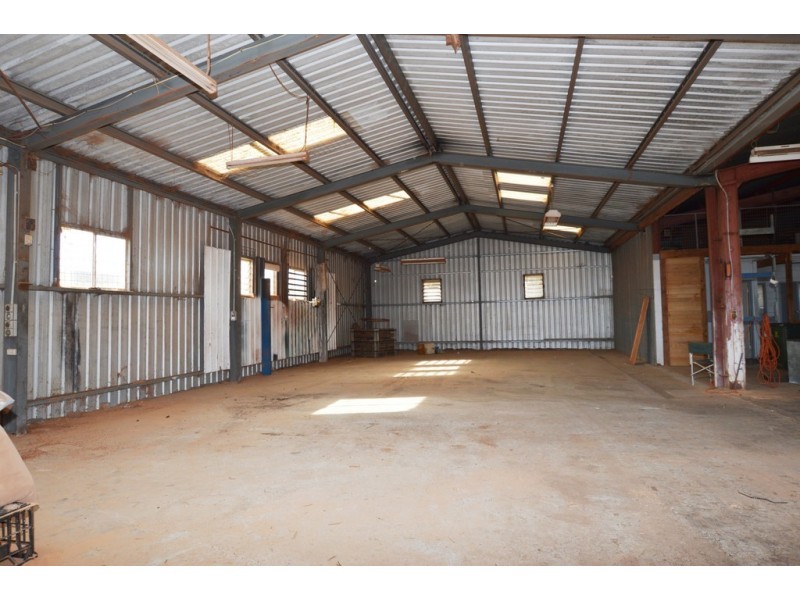15 Chrysler Road, Lonsdale SA 5160