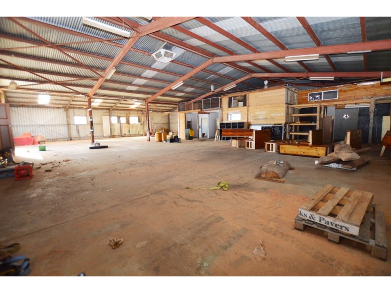 15 Chrysler Road, Lonsdale SA 5160