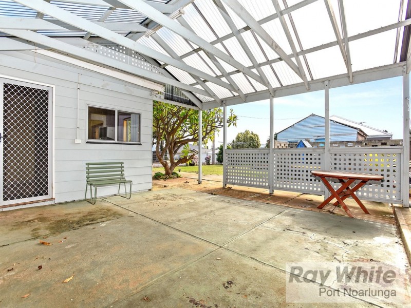73 Benny Avenue, Port Noarlunga SA 5167