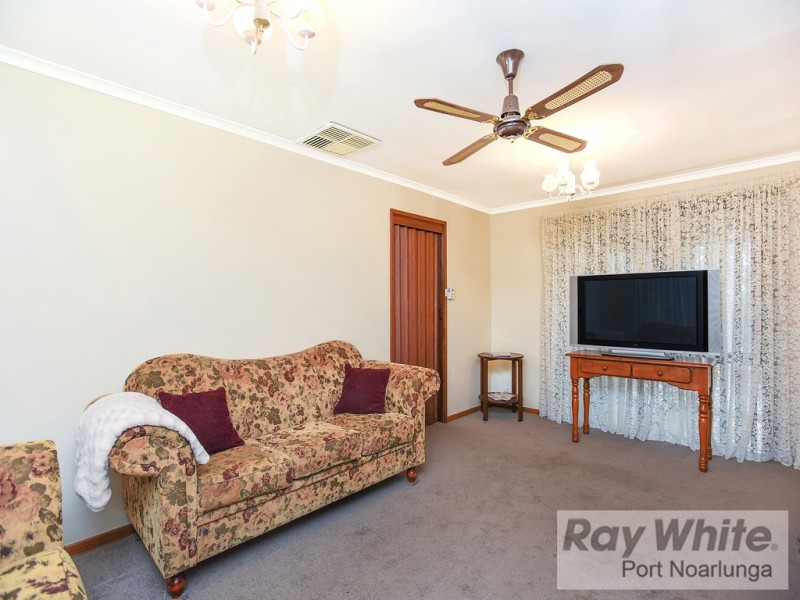 15 Karingal Way, Morphett Vale SA 5162