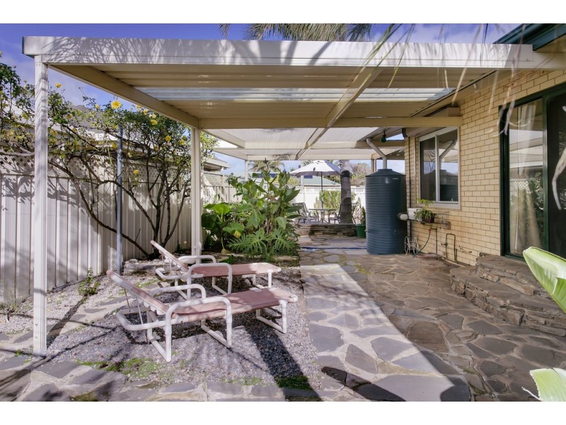 11 Cliff Avenue, Port Noarlunga South SA 5167