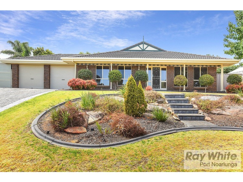 13 Foxfield Drive, Onkaparinga Hills SA 5163