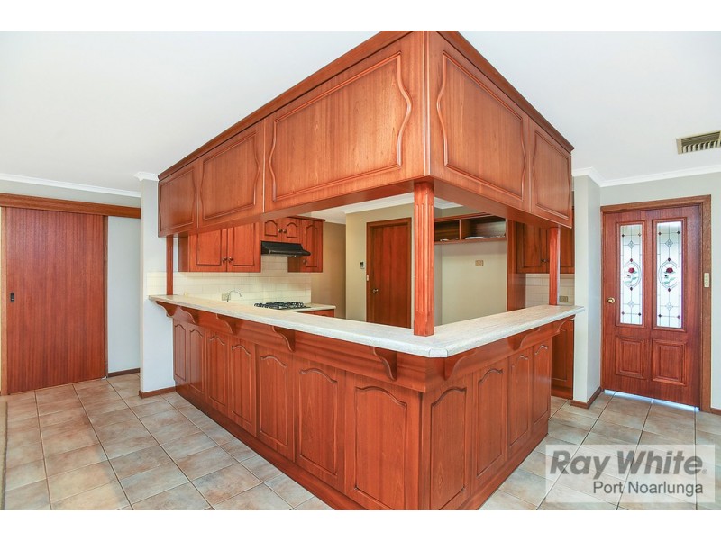 13 Foxfield Drive, Onkaparinga Hills SA 5163