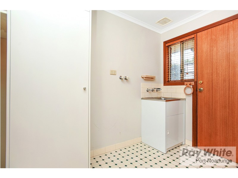 13 Foxfield Drive, Onkaparinga Hills SA 5163