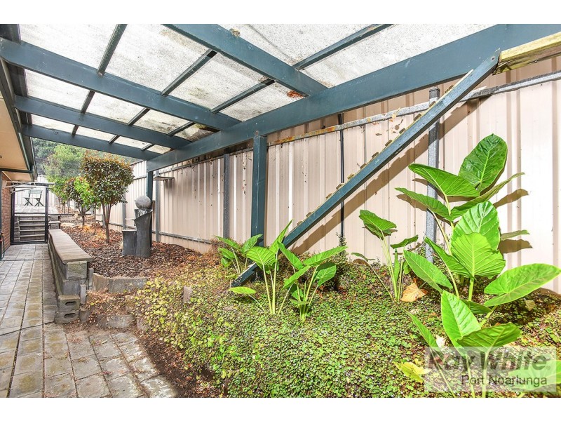 13 Foxfield Drive, Onkaparinga Hills SA 5163