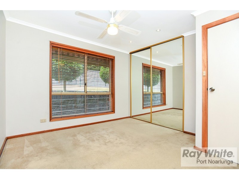 13 Foxfield Drive, Onkaparinga Hills SA 5163