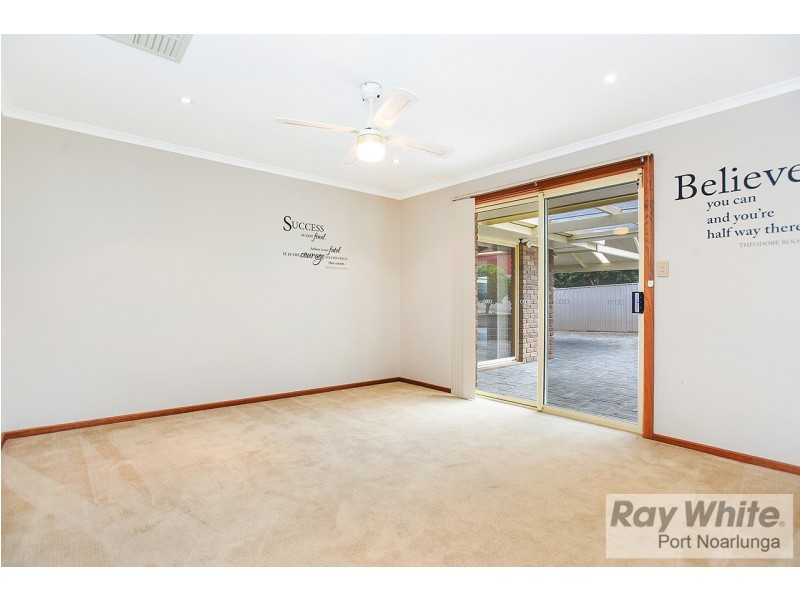 13 Foxfield Drive, Onkaparinga Hills SA 5163