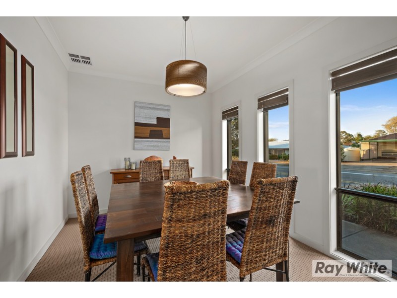 6 Petersen Crescent, Port Noarlunga SA 5167