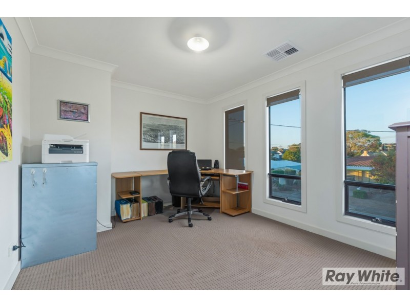 6 Petersen Crescent, Port Noarlunga SA 5167