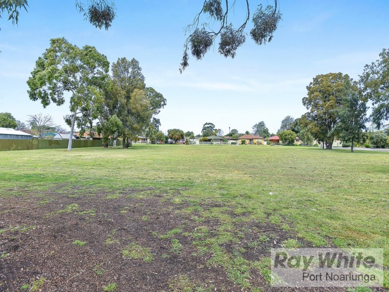 17 Acacia Road, Morphett Vale SA 5162