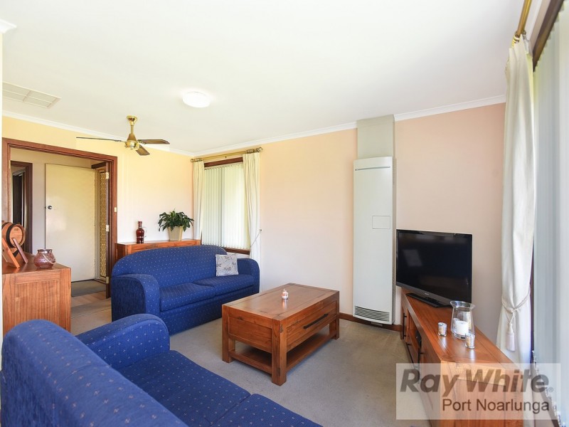 32 Gayundah Crescent, O’sullivan Beach SA 5166