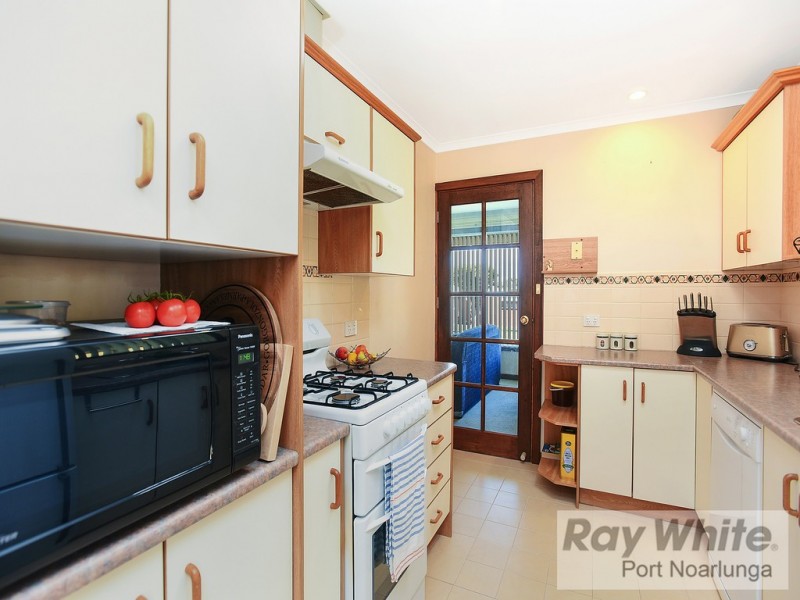 32 Gayundah Crescent, O’sullivan Beach SA 5166