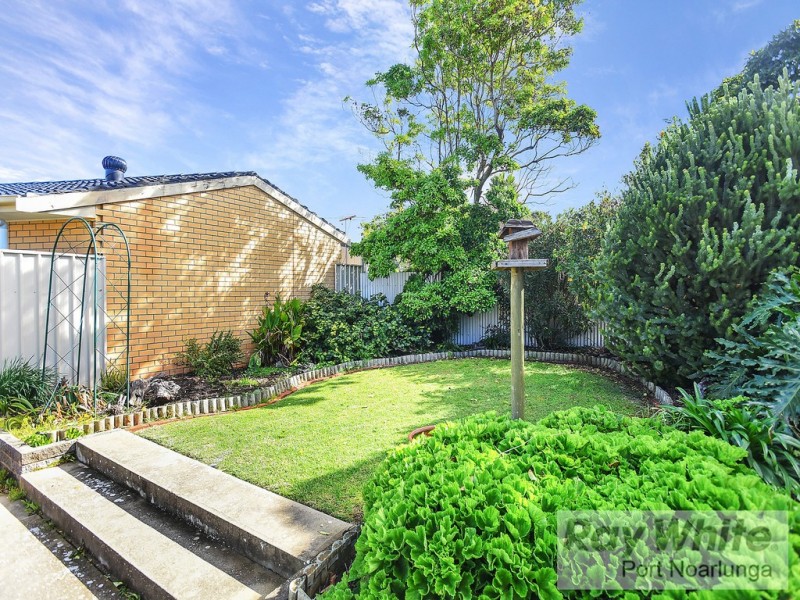 32 Gayundah Crescent, O’sullivan Beach SA 5166