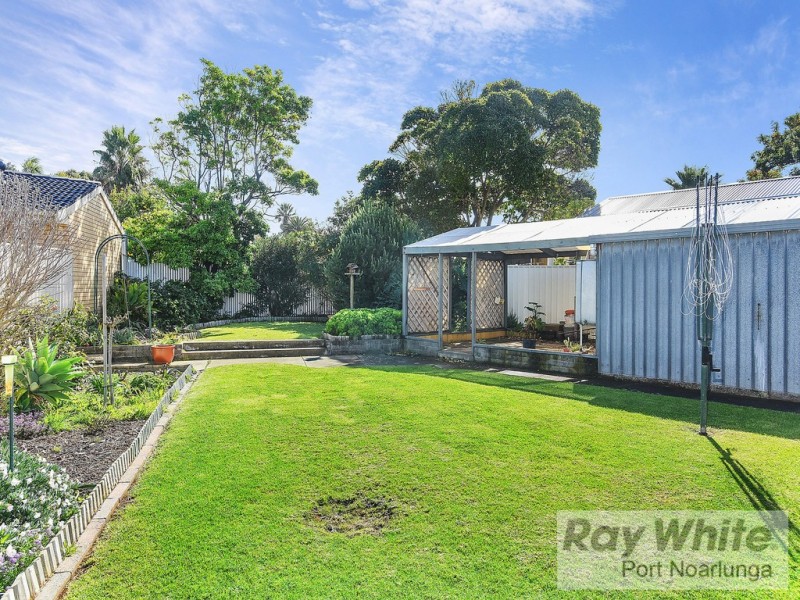 32 Gayundah Crescent, O’sullivan Beach SA 5166