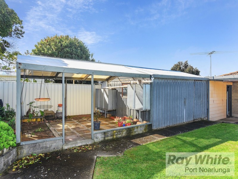 32 Gayundah Crescent, O’sullivan Beach SA 5166