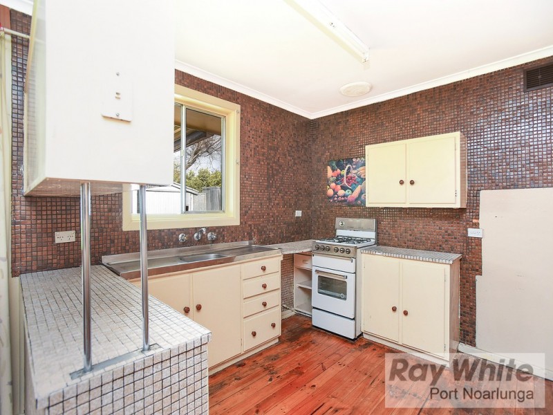 28 Christopher Road, Christie Downs SA 5164