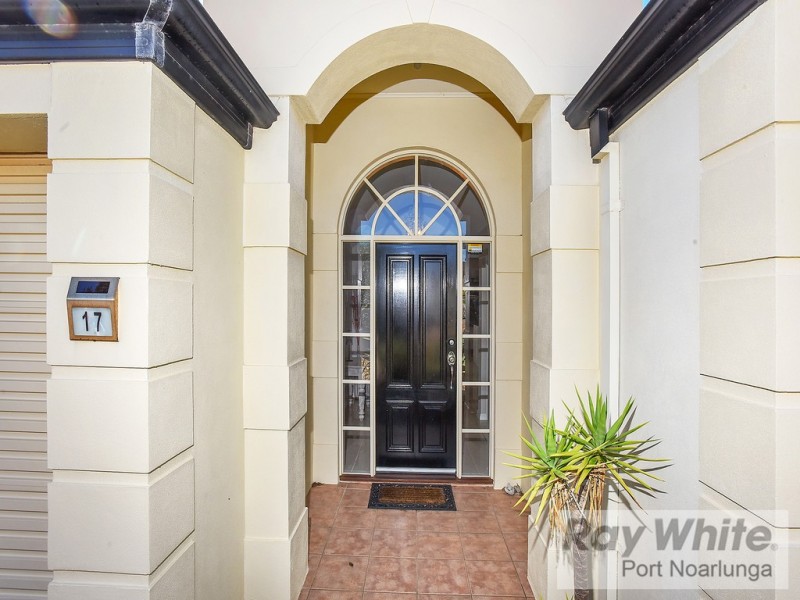 17 Esperance Boulevard, Seaford Rise SA 5169