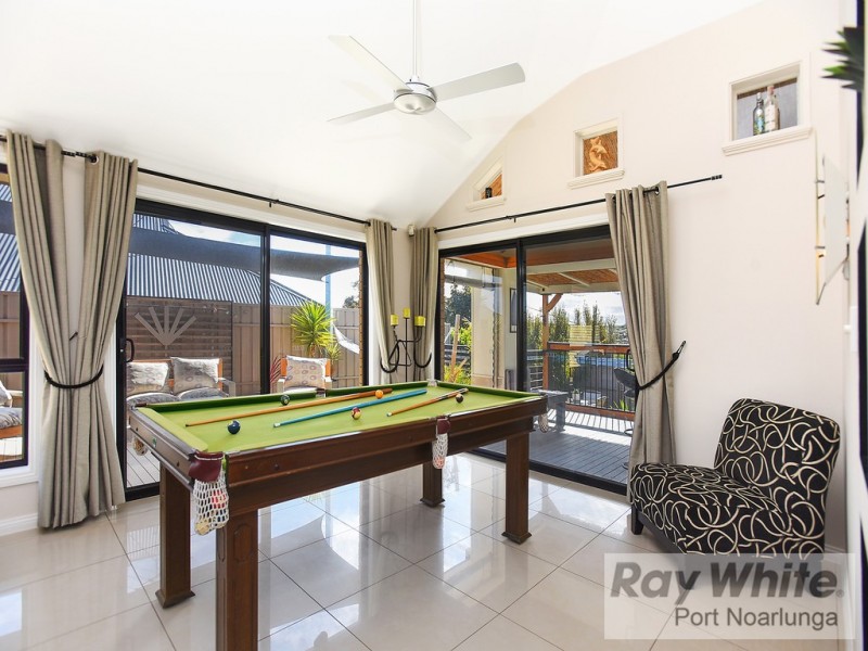 17 Esperance Boulevard, Seaford Rise SA 5169