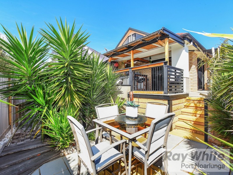 17 Esperance Boulevard, Seaford Rise SA 5169