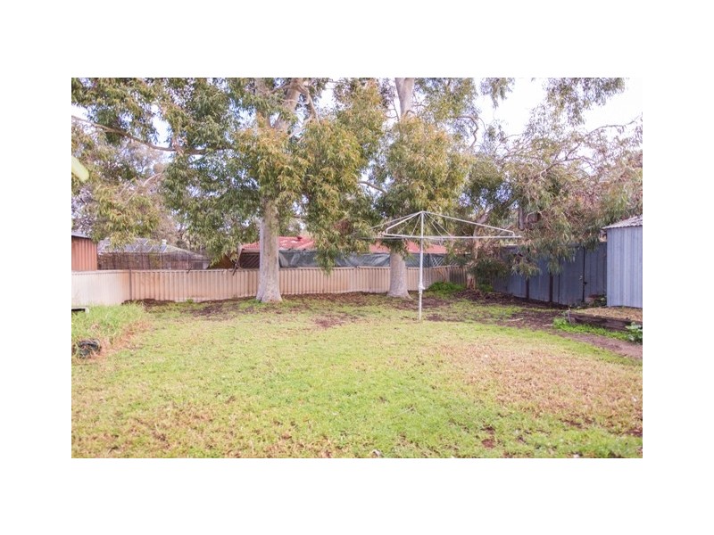 3 Misan Drive, Morphett Vale SA 5162